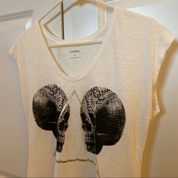 Express Skull Tee Halloween - Picture 7 of 11